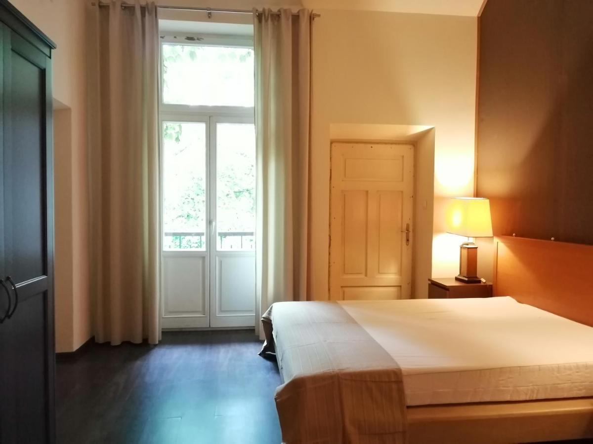 קרקוב Prestige Location Apartments Pijarska Street מראה חיצוני תמונה