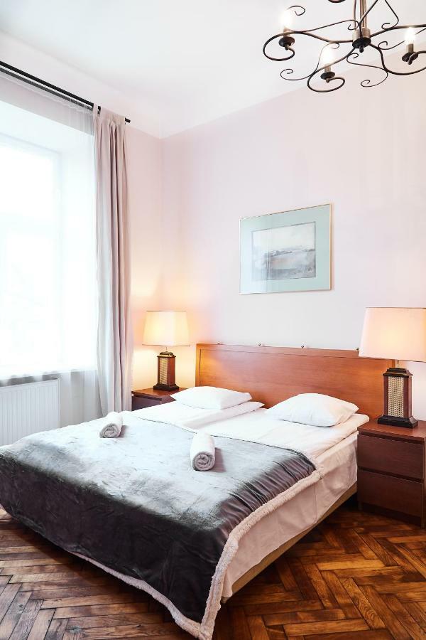 קרקוב Prestige Location Apartments Pijarska Street מראה חיצוני תמונה