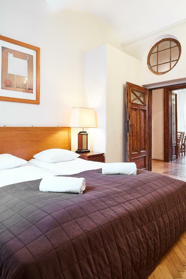 קרקוב Prestige Location Apartments Pijarska Street מראה חיצוני תמונה