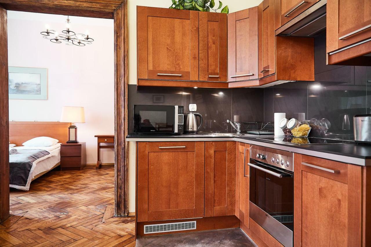 קרקוב Prestige Location Apartments Pijarska Street מראה חיצוני תמונה